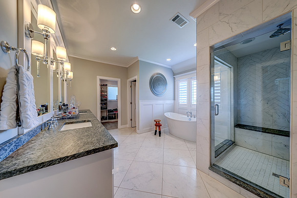 9206 W 177th Ter 038