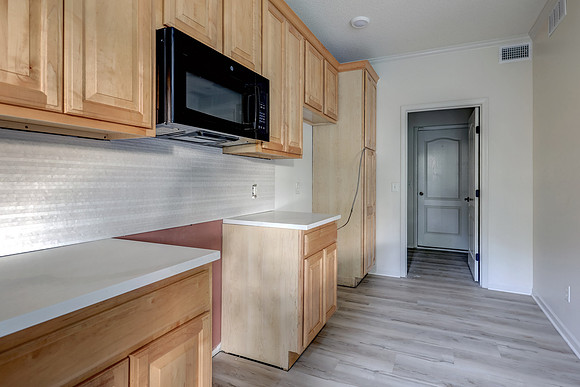 15926 W 91st Ter 011