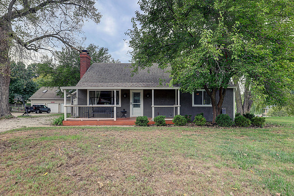 4980 Quivera Rd 001