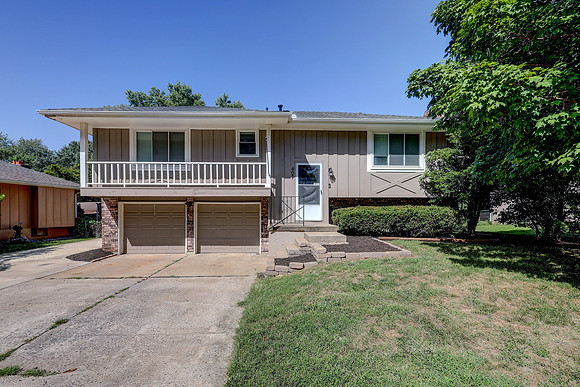 407 SE Moreland School Rd 001