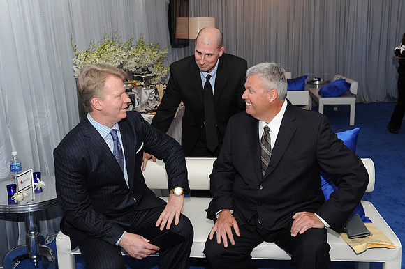 NFLHonorsAward_057
