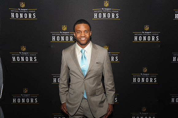 NFLHonorsAward_199