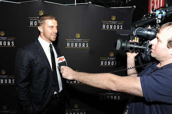 NFLHonorsAward_147