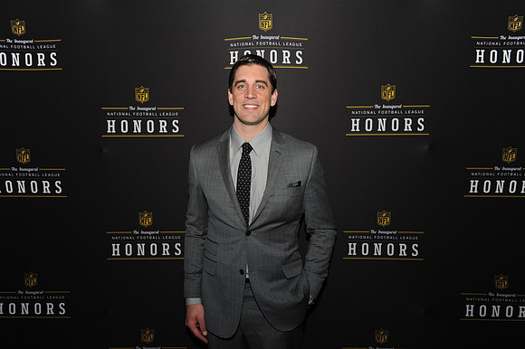 NFLHonorsAward_210