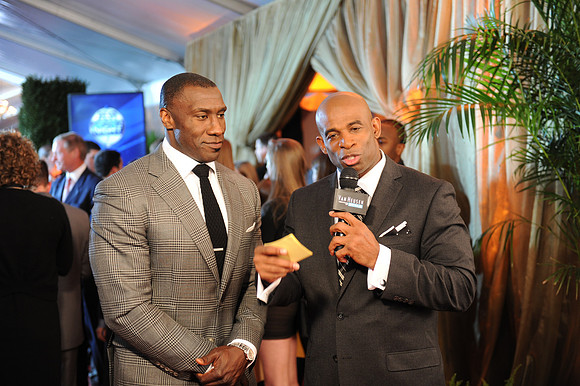 NFLHonorsAward_030